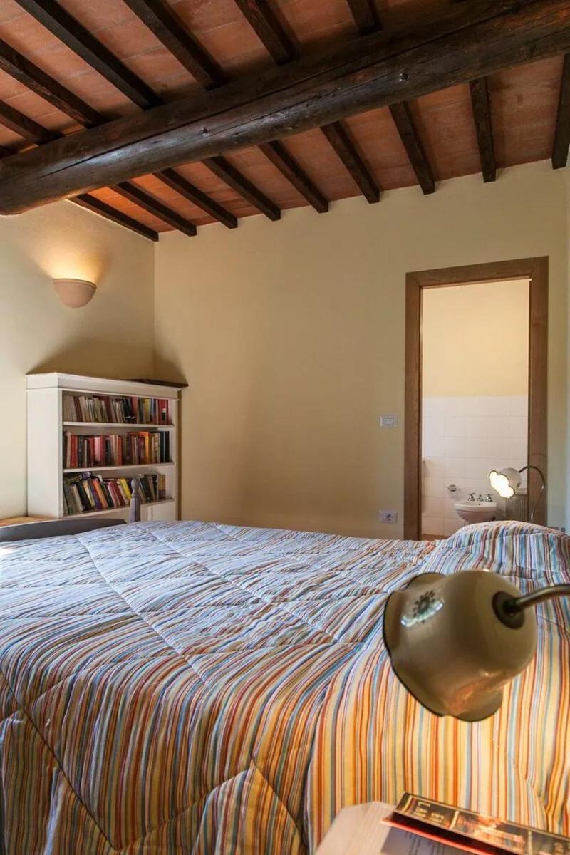 Podere Gli Oppi Toscana Villa Petroio Esterno foto
